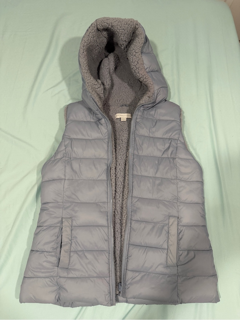 New York & Company Gray Hooded Puffer Vest Sherpa Lined